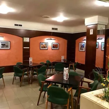 Alda Hotel 2*