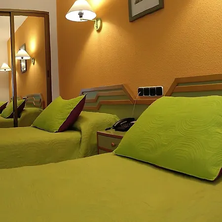 Alda Hotel 2*